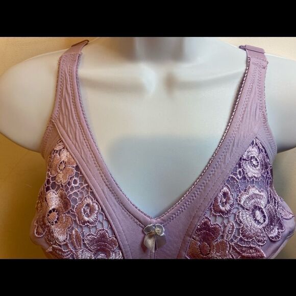 💥Isabella assorted lace embroidery floral Bra 36C - Picture 13 of 15
